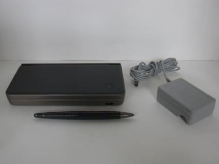 Nintendo DS XL System (Grey/Black) UTL-001 w/ Charger & Stylus